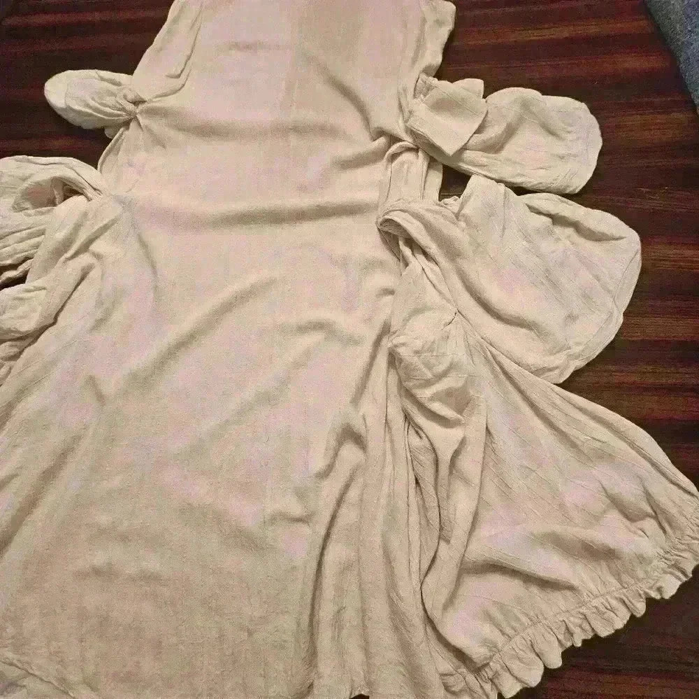 H4 Cream V-neck Sleeveless Midi A-line Dress Size EU 36 US L EUC - Picture 14 of 16